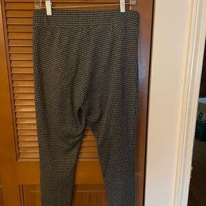 LOFT Houndstooth Pants Black Gray Slim Fit Stretch Pull On Size M